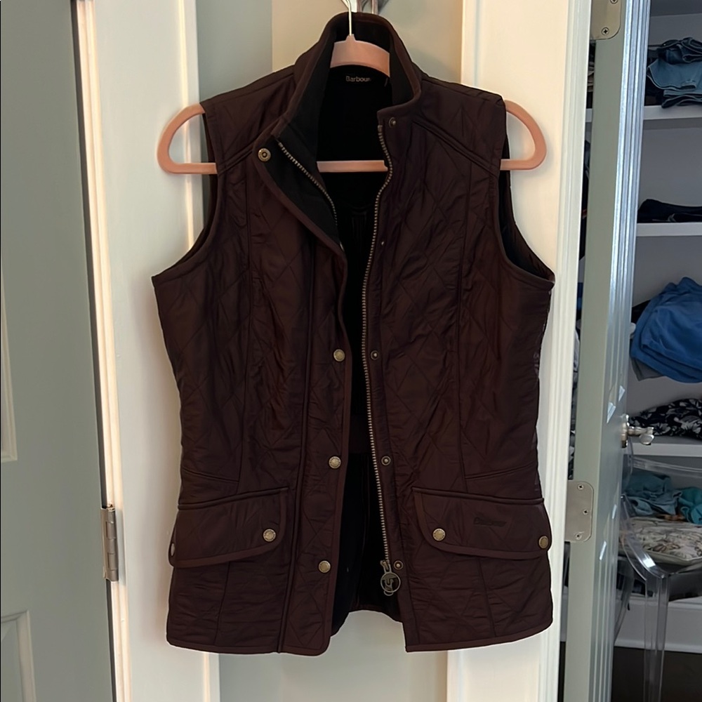 Barbour Women's Classic Quilted dark maroon Vest